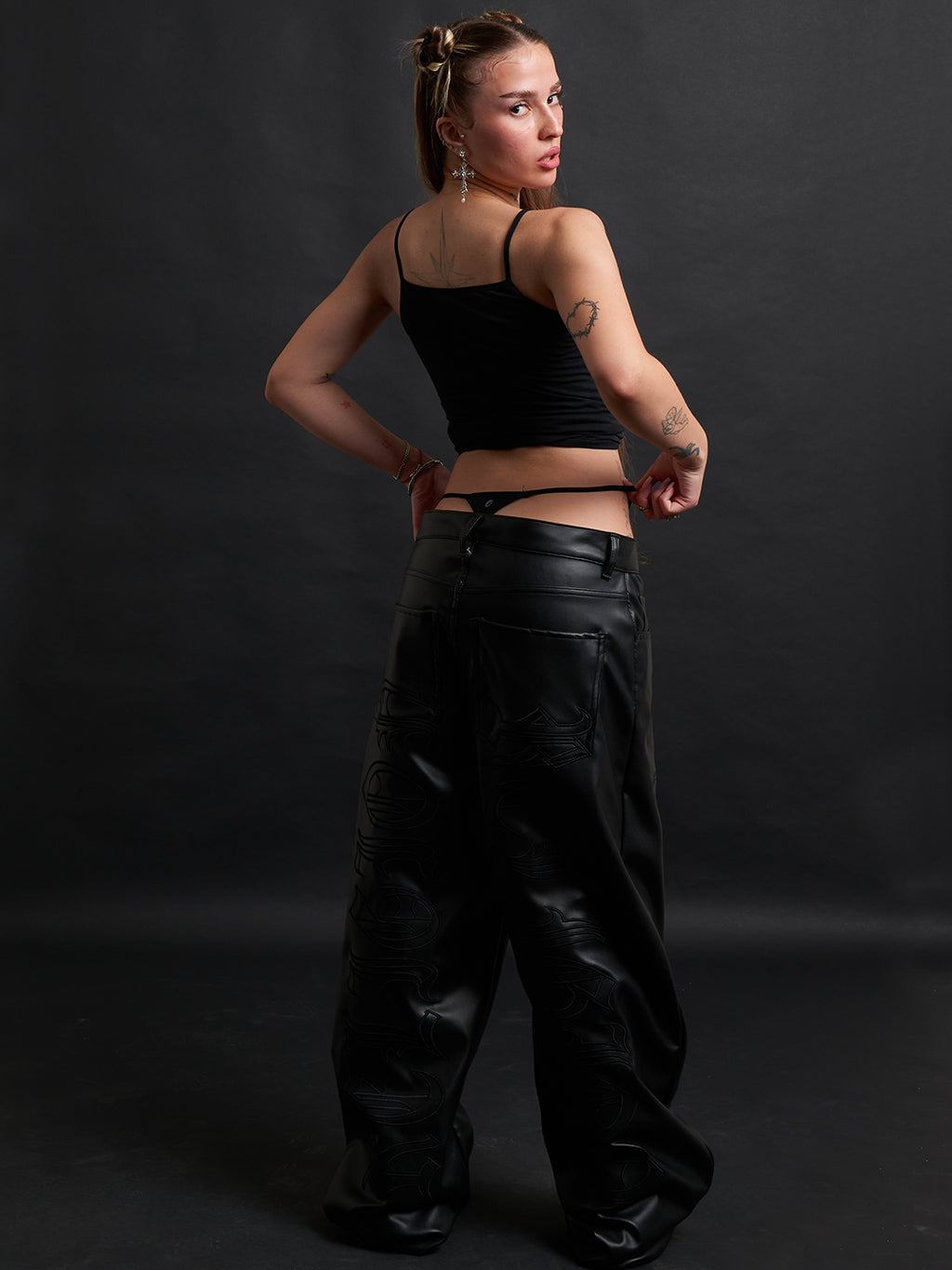 RELIC LEATHER BAGGY BORDROUX