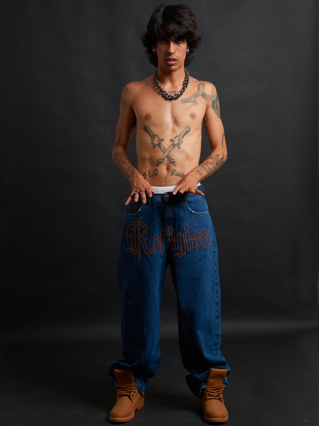THORN BAGGY DENIM – BLACK CRIMSON