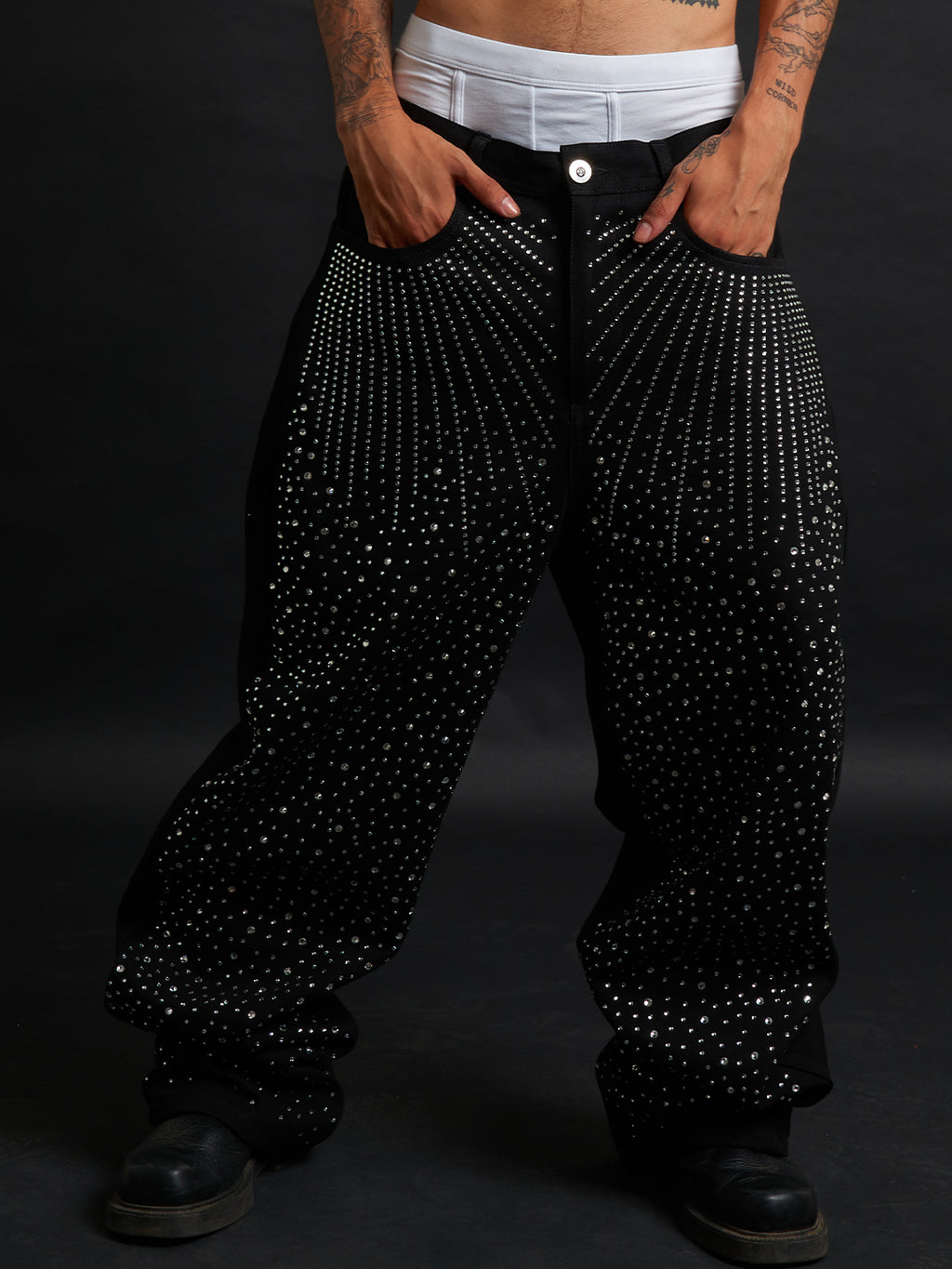 Eclipse Rhinestone Baggy – Black